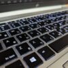 Ультрабук Б-клас HP EliteBook 840 G5 / 14" (1920x1080) IPS / Intel Core i5-8250U (4 (8) ядра по 1.6 - 3.4 GHz) / 16 GB DDR4 / 512 GB SSD / Intel UHD Graphics 620 / TouchID / WebCam / Windows 10 - Зображення 6