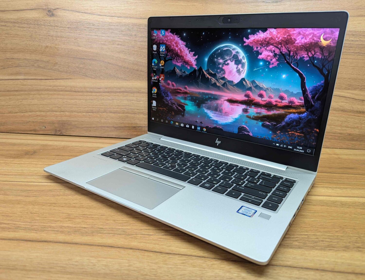 Ультрабук Б-клас HP EliteBook 840 G5 / 14" (1920x1080) IPS / Intel Core i5-8250U (4 (8) ядра по 1.6 - 3.4 GHz) / 16 GB DDR4 / 512 GB SSD / Intel UHD Graphics 620 / TouchID / WebCam / Windows 10 - Зображення 5