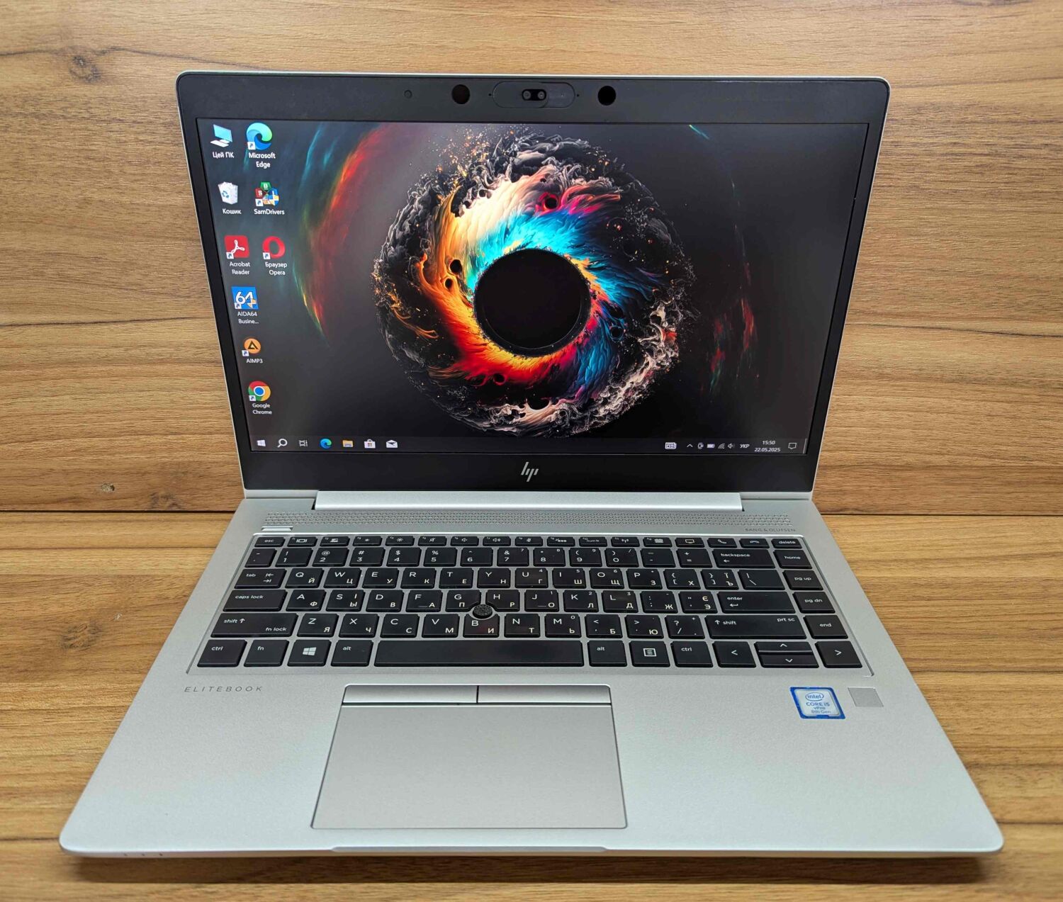 Ультрабук Б-клас HP EliteBook 840 G5 / 14" (1920x1080) IPS / Intel Core i7-8650U (4 (8) ядра по 1.9 - 4.2 GHz) / 16 GB DDR4 / 512 GB SSD / Intel UHD Graphics 620 / Fingerprint / HDMI / Windows 10 - Зображення 2