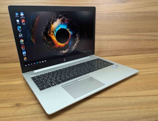 Ультрабук Б-клас HP EliteBook 850 G6 / 15.6" (1920x1080) IPS / Intel Core i5-8265U (4 (8) ядра по 1.6 - 3.9 GHz) / 16 GB DDR4 / 512 GB SSD / Intel UHD Graphics 620 / WebCam / Fingerprint / Windows 10 - Зображення 5