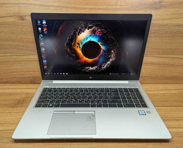 Ультрабук Б-клас HP EliteBook 850 G6 / 15.6" (1920x1080) IPS / Intel Core i5-8265U (4 (8) ядра по 1.6 - 3.9 GHz) / 16 GB DDR4 / 512 GB SSD / Intel UHD Graphics 620 / WebCam / Fingerprint / Windows 10 - Зображення 2