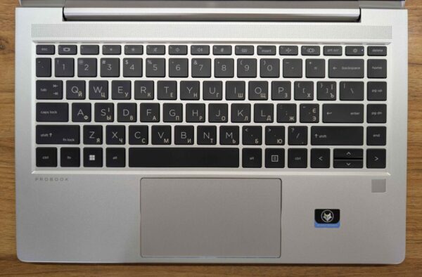 Ультрабук Б-клас HP ProBook 445 G9 / 14" (1920x1080) IPS / AMD Ryzen 5 5625U (6 (12) ядер по 2.3 - 4.3 GHz) / 16 GB DDR4 / 512 GB SSD / AMD Radeon Vega 7 Graphics / WebCam / TouchID / Windows 10 - Зображення 3