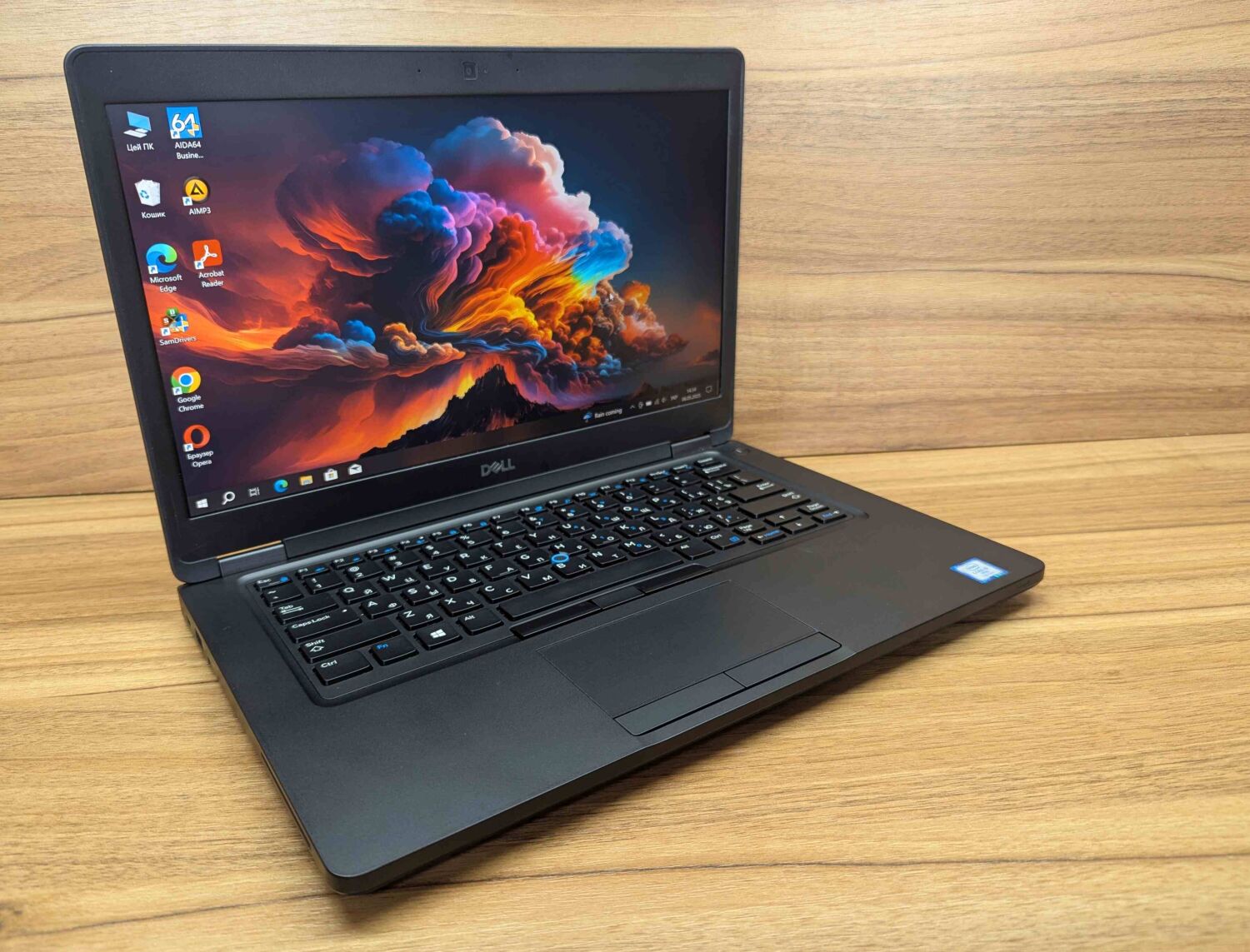 Ультрабук Dell Latitude 5490 / 14" (1920x1080) IPS / Intel Core i5-7300U (2 (4) ядра по 2.6 - 3.5 GHz) / 8 GB DDR4 / 256 GB SSD / Intel HD Graphics 620 / WebCam / HDMI / Windows 10 - Зображення 4