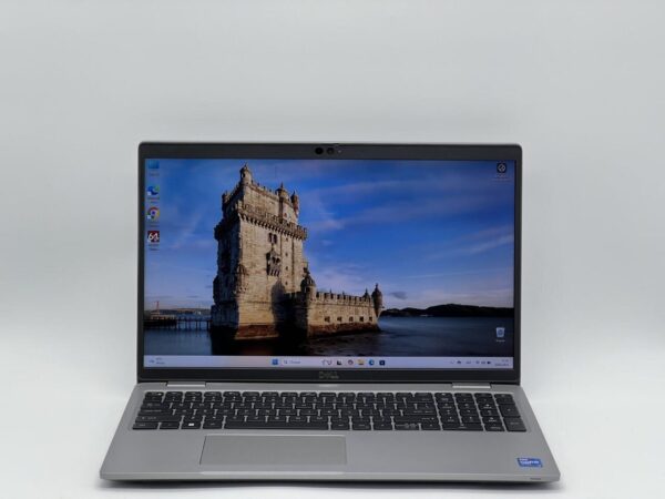Ультрабук Dell Latitude 5520 / 15.6" (1920x1080) IPS / Intel Core i7-1185G7 (4 (8) ядра по 3.0 - 4.8 GHz) / 16 GB DDR4 / 240 GB SSD / Intel Iris Xe Graphics / WebCam - Зображення 2