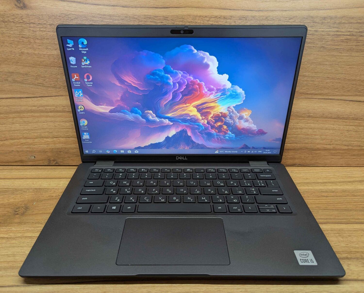 Ультрабук Dell Latitude 7410 / 14" (1366x768) TN / Intel Core i5-10310U (4 (8) ядра по 1.7 - 4.4 GHz) / 8 GB DDR4 / 256 GB SSD / Intel UHD Graphics / WebCam / Windows 10 - Зображення 2