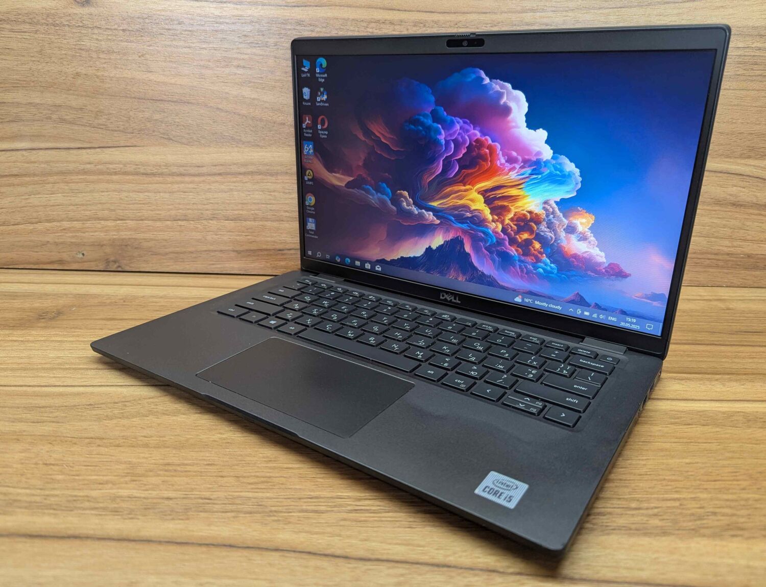 Ультрабук Dell Latitude 7410 / 14" (1366x768) TN / Intel Core i5-10310U (4 (8) ядра по 1.7 - 4.4 GHz) / 8 GB DDR4 / 256 GB SSD / Intel UHD Graphics / WebCam / Windows 10 - Зображення 5