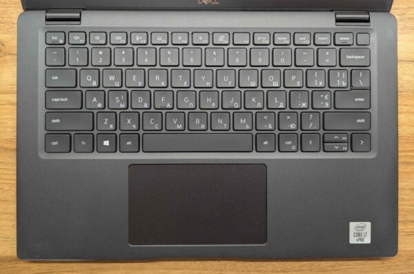 Ультрабук Dell Latitude 7410 / 14" (1920x1080) IPS / Intel Core i7-10610U (4 (8) ядра по 1.8 - 4.9 GHz) / 16 GB DDR4 / 512 GB SSD / Intel UHD Graphics / WebCam / HDMI / Windows 10 - Зображення 3