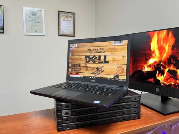 Ультрабук Dell Latitude E5480 / 14" (1920x1080) IPS / Intel Core i5-6300U (2 (4) ядра по 2.4 - 3.0 GHz) / 8 GB DDR4 / 256 GB SSD / Intel HD Graphics 520 / WebCam / HDMI / Windows 10 - Зображення 8