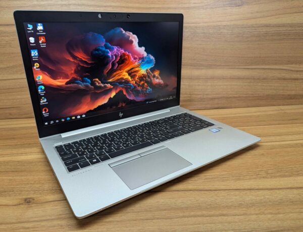 Ультрабук HP EliteBook 850 G6 / 15.6" (1920x1080) IPS / Intel Core i5-8365U (4 (8) ядра по 1.6 - 4.1 GHz) / 16 GB DDR4 / 512 GB SSD / Intel UHD Graphics / Fingerprint / WebCam / Windows 10 - Зображення 4
