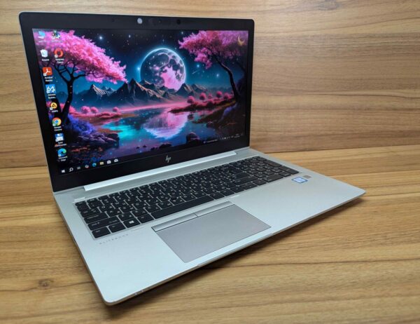 Ультрабук HP EliteBook 850 G6 / 15.6" (1920x1080) IPS / Intel Core i5-8365U (4 (8) ядра по 1.6 - 4.1 GHz) / 16 GB DDR4 / 512 GB SSD / Intel UHD Graphics / WebCam / Fingerprint / Windows 10 - Зображення 4