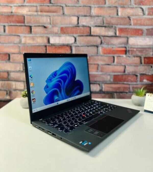 Ультрабук Lenovo ThinkPad T14s Gen 2 / 14" (1920x1080) IPS Touch / Intel Core i7-1185G7 (4 (8) ядра по 3.0 - 4.8 GHz) / 32 GB DDR4 / 512 GB SSD M.2 / Intel Iris Xe Graphics / WebCam / Win 11 Pro - Зображення 6