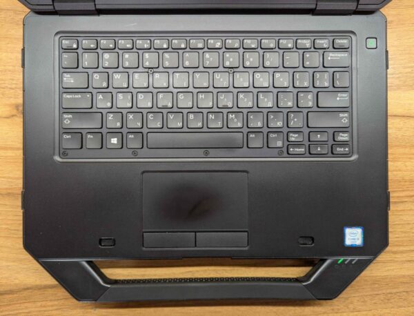 Захищений ноутбук Dell Latitude 14 Rugged 5414 / 14" (1920x1080) IPS / Intel Core i5-6300U (2 (4) ядра по 2.4 - 3.0 GHz) / 8 GB DDR4 / 256 GB SSD / Intel HD Graphics 520 / HDMI / WebCam / Windows 10 - Зображення 3