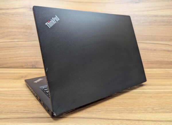 Ноутбук Б-клас Lenovo ThinkPad L13 Gen 2 / 13.3" (1920x1080) IPS / Intel Core i5-1135G7 (4 (8) ядра по 2.4 - 4.2 GHz) / 8 GB DDR4 / 512 GB SSD / Intel Iris Xe Graphics / WebCam / Windows 10 - Зображення 8
