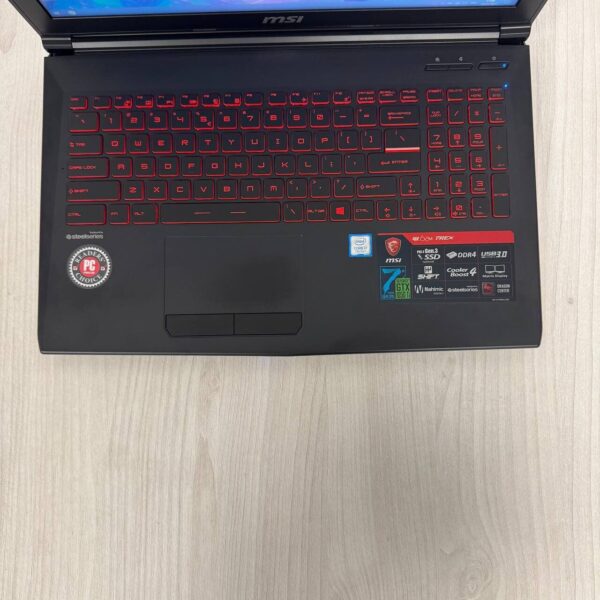 Ігровий ноутбук MSI GL62M 7REX / 15.6" (1920x1080) TN / Intel Core i7-7700HQ (4 (8) ядра по 2.8 - 3.8 GHz) / 16 GB DDR4 / 512 GB SSD M.2 / nVidia GeForce GTX 1050 Ti, 4 GB GDDR5, 128-bit / WebCam - Зображення 7