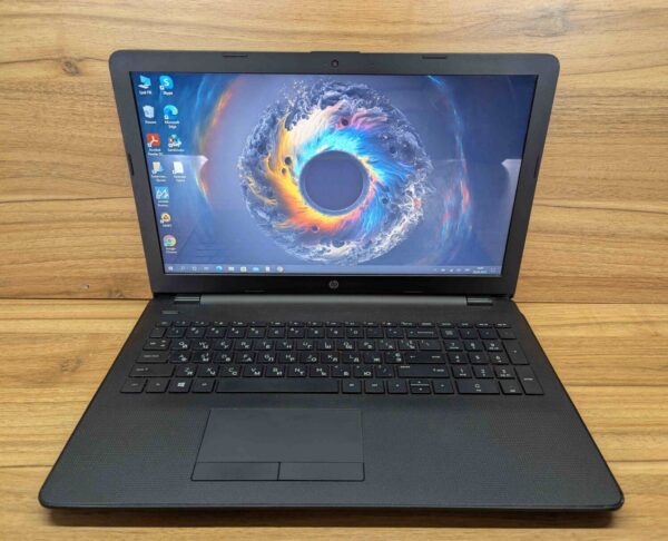 Ноутбук Б-клас HP 15-bs05dx / 15.6" (1366x768) TN Touch / Intel Core i5-7200U (2 (4) ядра по 2.5 - 3.1 GHz) / 8 GB DDR4 / 256 GB SSD / Intel HD Graphics 620 / WebCam / Windows 10 - Зображення 2