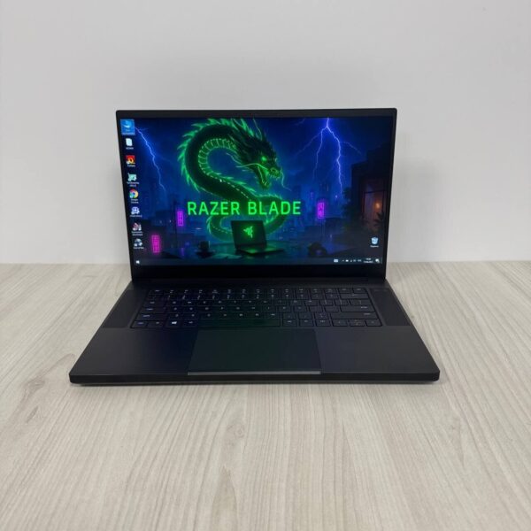 Ігровий ноутбук Б-клас Razer Blade 15 RZ09-0328 / 15.6" (1920x1080) IPS / Intel Core i7-10750H (6 (12) ядер по 2.6 - 5.0 GHz) / 16 GB DDR4 / 512 GB SSD NVMe / nVidia GeForce RTX 2060, 6 GB GDDR6, 192-bit / WebCam - Зображення 2