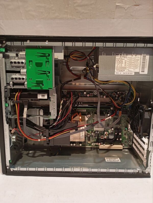 ПК Б-клас HP Compaq 6000 Pro Tower / Intel Core 2 Quad Q8300 (4 ядра по 2.5 GHz) / 8 GB DDR3 / 250 GB HDD / Intel GMA 4500 / DVD-RW - Зображення 5
