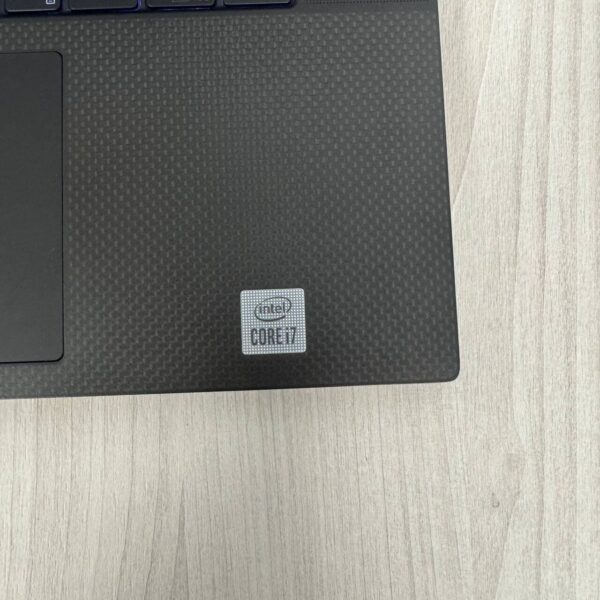 Ігровий ноутбук Б-клас Dell XPS 17 9700 / 17" (1920x1200) IPS / Intel Core i7-10750H (6 (12) ядер по 2.6 - 5.0 GHz) / 16 GB DDR4 / 512 GB SSD NVMe / nVidia GeForce GTX 1650 Ti, 4 GB GDDR6, 128-bit / WebCam - Зображення 8