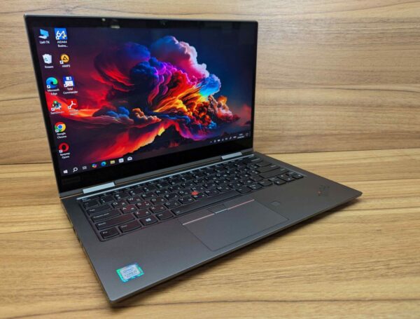 Ноутбук-трансформер Lenovo ThinkPad x1 Yoga 4 th / 14" (1920x1080) IPS Touch / Intel Core i7-8565U (4 (8) ядра по 1.8 - 4.6 GHz) / 8 GB DDR3 / 512 GB SSD / Intel UHD Graphics / WebCam / TouchID / Windows 10 - Зображення 4