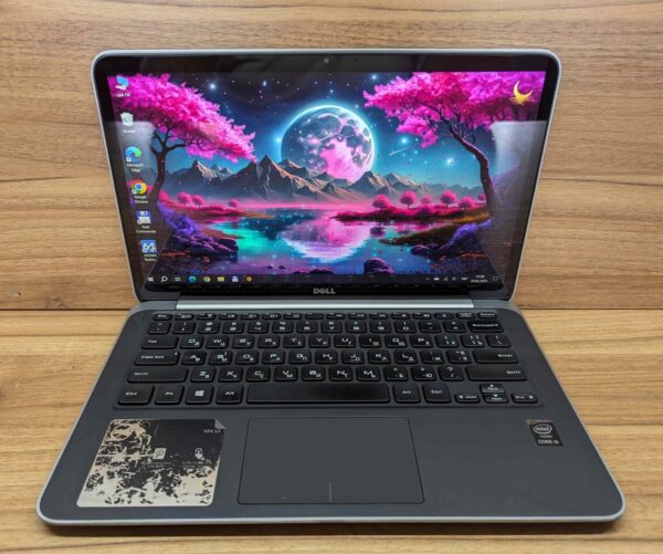 Ноутбук Dell XPS 13-9333 / 13.3" (1920x1080) IPS Touch / Intel Core i3-4010U (2 (4) ядра по 1.7 GHz) / 8 GB DDR3 / 256 GB SSD / Intel HD Graphics 4400 / WebCam / Windows 10 - Зображення 2
