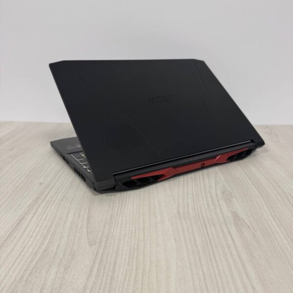 Ігровий ноутбук Б-клас Acer Nitro 5 AN515-57 / 15.6" (1920x1080) IPS / Intel Core i5-11400H (6 (12) ядра по 4.5 GHz) / 16 GB DDR4 / 512 GB SSD NVMe / nVidia GeForce RTX 3050, 4 GB GDDR6, 128-bit / WebCam - Зображення 6