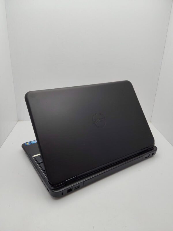 Ноутбук Dell N5110M / 15.6" (1366x768) TN / Intel Core i5-2450M (2 (4) ядра по 2.5 - 3.1 GHz) / 6 GB DDR3 / 500 GB HDD / nVidia GeForce GT 525M, 1 GB GDDR3, 128-bit / WebCam - Зображення 8