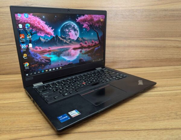 Ноутбук Б-клас Lenovo ThinkPad L13 Gen 2 / 13.3" (1920x1080) IPS / Intel Core i5-1135G7 (4 (8) ядра по 2.4 - 4.2 GHz) / 8 GB DDR4 / 512 GB SSD / Intel Iris Xe Graphics / WebCam / Windows 10 - Зображення 6