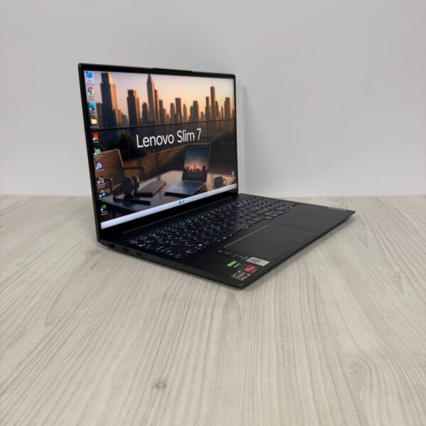 Ігровий ноутбук Б-клас Lenovo Slim 7 16ARH7 / 16" (2560x1600) IPS Touch / AMD Ryzen 7 6800HS (8 (16) ядер по 3.2 - 4.7 GHz) / 16 GB DDR5 / 512 GB SSD NVMe / nVidia GeForce RTX 3050, 4 GB GDDR6, 128-bit / WebCam - Зображення 3