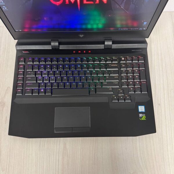Ігровий ноутбук HP Omen X 17-ap010nr / 17.3" (1920x1080) IPS / Intel Core i7-7700HQ (4 (8) ядра по 2.8 - 3.8 GHz) / 16 GB DDR4 / 1000 GB SSD NVMe / nVidia GeForce GTX 1070, 8 GB GDDR5, 256-bit / WebCam - Зображення 7