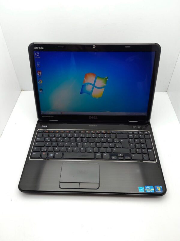 Ноутбук Dell N5110M / 15.6" (1366x768) TN / Intel Core i5-2450M (2 (4) ядра по 2.5 - 3.1 GHz) / 6 GB DDR3 / 500 GB HDD / nVidia GeForce GT 525M, 1 GB GDDR3, 128-bit / WebCam - Зображення 2