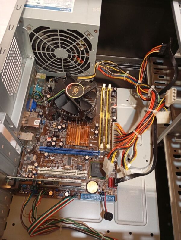ПК Б-клас Grand 319B Tower / Intel Core 2 Quad Q8200 (4 ядра по 2.33 GHz) / 4 GB DDR2 / 60 GB SSD / Intel GMA 3100 Graphics / 400W - Зображення 6