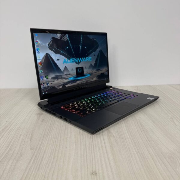 Ігровий ноутбук Dell Alienware m15 R4 / 15.6" (1920x1080) IPS / Intel Core i7-10870H (8 (16) ядер по 2.2 - 5.0 GHz) / 16 GB DDR4 / 512 GB SSD NVMe / nVidia GeForce RTX 3070, 8 GB GDDR6, 256-bit / WebCam - Зображення 4