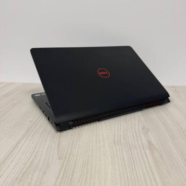Ігровий ноутбук Б-клас Dell Inspiron 15 7559 / 15.6" (1920x1080) IPS / Intel Core i7-6700HQ (4 (8) ядра по 2.6 - 3.5 GHz) / 16 GB DDR3 / 512 GB SSD / nVidia GeForce GTX 960M, 4 GB GDDR5, 128-bit / WebCam - Зображення 6