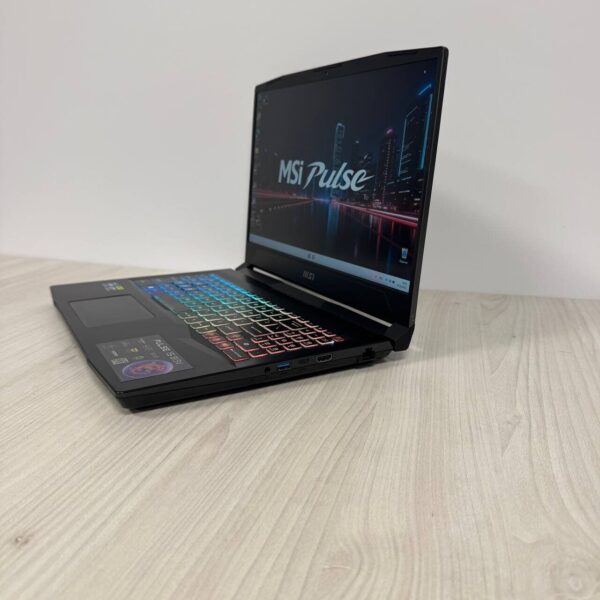 Ігровий ноутбук Б-клас MSI Pulse 15 B13VGK / 15.6" (1920x1080) IPS / Intel Core i7-13700H (14 (20) ядер по 2.4 - 5.0 GHz) / 16 GB DDR5 / 512 GB SSD NVMe / nVidia GeForce RTX 4070, 8 GB GDDR6, 128-bit / WebCam - Зображення 5