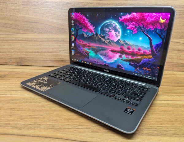 Ноутбук Dell XPS 13-9333 / 13.3" (1920x1080) IPS Touch / Intel Core i3-4010U (2 (4) ядра по 1.7 GHz) / 8 GB DDR3 / 256 GB SSD / Intel HD Graphics 4400 / WebCam / Windows 10 - Зображення 5