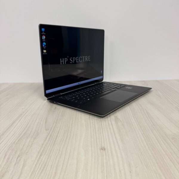 Ультрабук-трансформер HP Spectre x360 16-f2013dx / 16" (3072x1920) IPS Touch / Intel Core i7-13700H (14 (20) ядер по 2.4 - 5.0 GHz) / 16 GB DDR5 / 512 GB SSD NVMe / Intel Iris Xe Graphics / WebCam + стілус - Зображення 4