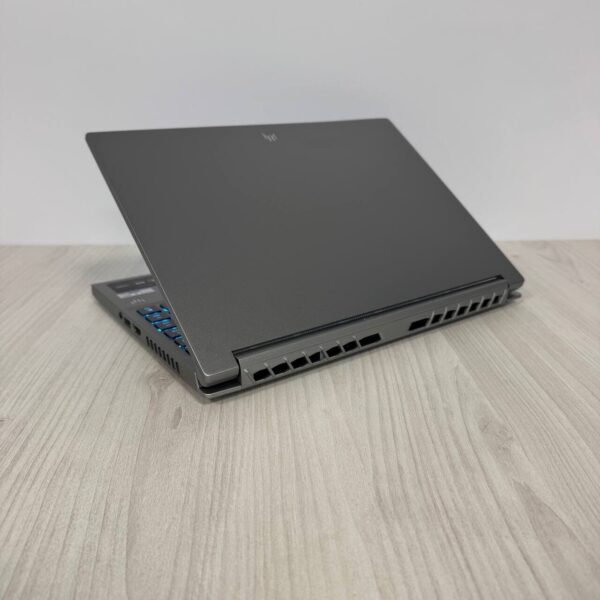 Ігровий ультрабук Б-клас Acer Predator Triton 300 SE PT314-52s / 14" (2880x1800) IPS / Intel Core i7-12700H (14 (20) ядер по 2.3 - 4.7 GHz) / 16 GB DDR5 / 2000 GB SSD NVMe / nVidia GeForce RTX 3060, 6 GB GDDR6, 192-bit / WebCam - Зображення 6