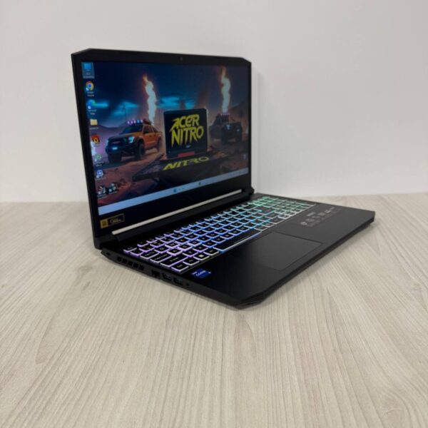Ігровий ноутбук Б-клас Acer Nitro 5 AN515-57 / 15.6" (1920x1080) IPS / Intel Core i5-11400H (6 (12) ядра по 4.5 GHz) / 16 GB DDR4 / 512 GB SSD NVMe / nVidia GeForce RTX 3050, 4 GB GDDR6, 128-bit / WebCam - Зображення 4