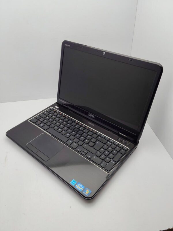 Ноутбук Dell N5110M / 15.6" (1366x768) TN / Intel Core i5-2450M (2 (4) ядра по 2.5 - 3.1 GHz) / 6 GB DDR3 / 500 GB HDD / nVidia GeForce GT 525M, 1 GB GDDR3, 128-bit / WebCam - Зображення 5