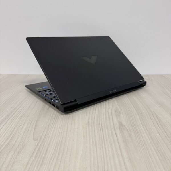 Ігровий ноутбук Б-клас HP Victus Gaming 15-fa0031dx / 15.6" (1920x1080) IPS / Intel Core i5-12450H (8 (12) ядра по 3.3 - 4.4 GHz) / 8 GB DDR4 / 512 GB SSD NVMe / nVidia GeForce GTX 1650, 4 GB GDDR5, 128-bit / WebCam - Зображення 6