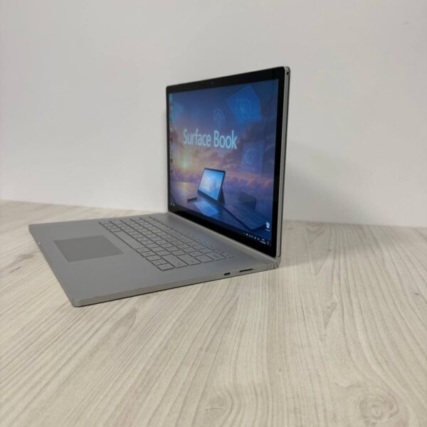 Ігровий ультрабук-трансформер Б-клас Microsoft Surface Book 2 / 15.0" (3240x2160) IPS Touch / Intel Core i7-8650U (4 (8) ядра по 1.9 - 4.2 GHz) / 16 GB DDR3 / 250 GB SSD NVMe / nVidia GeForce GTX 1060, 6 GB GDDR5, 192-bit / WebCam - Зображення 5