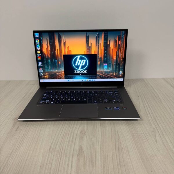 Мобільна робоча станція Б-клас HP ZBook Studio 15 G8 / 15.6" (3840x2160) IPS / Intel Core i9-11900H (8 (16) ядер по 2.5 - 4.9 GHz) / 32 GB DDR4 / 1000 GB SSD NVMe / nVidia RTX A3000, 6 GB GDDR6, 192-bit / WebCam - Зображення 2