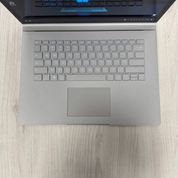 Ігровий ультрабук-трансформер Б-клас Microsoft Surface Book 3 / 15.0" (3240x2160) IPS Touch / Intel Core i7-1065G7 (4 (8) ядра по 1.3 - 3.9 GHz) / 32 GB DDR4 / 1000 GB SSD NVMe / nVidia GeForce GTX 1660 Ti Max-Q, 6 GB GDDR6, 192-bit / WebCam - Зображення 8