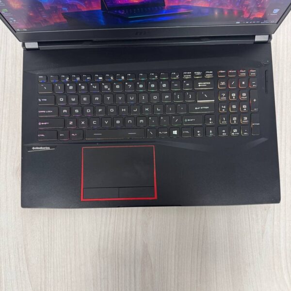 Ігровий ноутбук Б-клас MSI GE75 Raider 10SF / 17.3" (1920x1080) IPS / Intel Core i7-10750H (6 (12) ядер по 2.6 - 5.0 GHz) / 16 GB DDR4 / 512 GB SSD NVMe + 1000 GB HDD / nVidia GeForce RTX 2070, 8 GB GDDR6, 256-bit / WebCam - Зображення 7