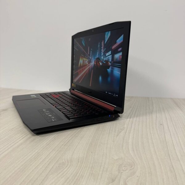 Ігровий ноутбук Acer Nitro 5 AN515-53 / 15.6" (1920x1080) IPS / Intel Core i5-8300H (4 (8) ядра по 2.3 - 4.0 GHz) / 16 GB DDR4 / 500 GB SSD / nVidia GeForce GTX 1050, 4 GB GDDR5, 128-bit / WebCam - Зображення 5