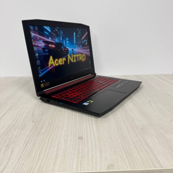 Ігровий ноутбук Б-клас Acer Nitro 5 AN515-51 / 15.6" (1920x1080) IPS / Intel Core i5-7300HQ (4 ядра по 2.5 - 3.5 GHz) / 16 GB DDR4 / 256 GB SSD M.2 / nVidia GeForce GTX 1050, 4 GB GDDR5, 128-bit / WebCam - Зображення 4