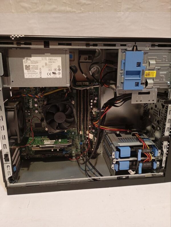 Робоча станція Б-клас Dell Precision T1700 Tower / Intel Core i7-4770 (4 (8) ядра по 3.4 - 3.9 GHz) / 16 GB DDR3 / 256 GB SSD + 1000 GB HDD / nVidia Quadro K620, 2 GB DDR3, 128-bit / DVD-RW - Зображення 6