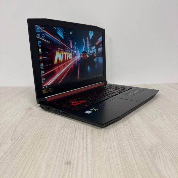 Ігровий ноутбук Acer Nitro 5 AN515-53 / 15.6" (1920x1080) IPS / Intel Core i5-8300H (4 (8) ядра по 2.3 - 4.0 GHz) / 16 GB DDR4 / 500 GB SSD / nVidia GeForce GTX 1050, 4 GB GDDR5, 128-bit / WebCam - Зображення 4