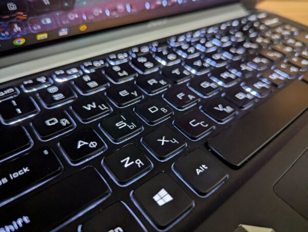 Ноутбук Dell XPS 13-9333 / 13.3" (1920x1080) IPS Touch / Intel Core i3-4010U (2 (4) ядра по 1.7 GHz) / 8 GB DDR3 / 256 GB SSD / Intel HD Graphics 4400 / WebCam / Windows 10 - Зображення 6
