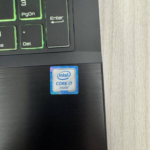 Ігровий ноутбук Clevo Sager P650RP6 / 15.6" (1920x1080) IPS / Intel Core i7-6700HQ (4 (8) ядра по 2.6 - 3.5 GHz) / 16 GB DDR4 / 1000 GB SSD / nVidia GeForce GTX 1060, 6 GB GDDR5, 192-bit / WebCam - Зображення 9